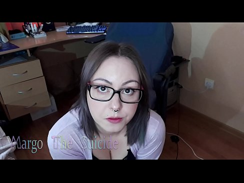 ❤️ Nighean gnèitheach le speuclairean a’ suirghe Dildo gu domhainn air a’ chamara ❤❌ Pornografach aig gd.pornofilmtv.ru ❤
