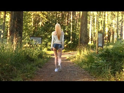 ❤️ Bidh boireannach brèagha a ’gluasad gu slaodach, chan e bhidio nude ❤❌ Pornografach aig gd.pornofilmtv.ru ❤